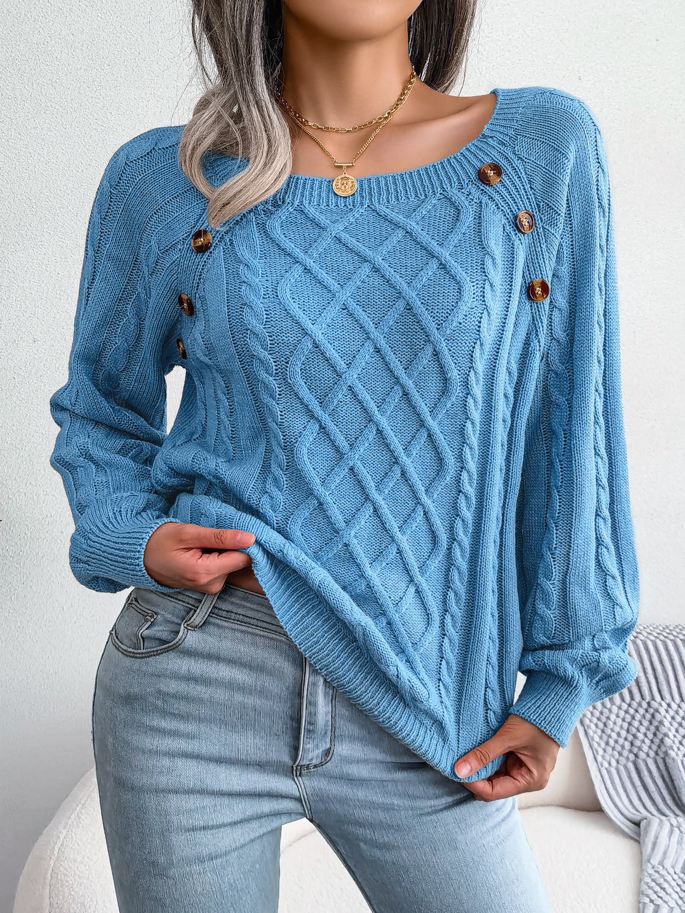 Emilia - Maglione Classico e Confortevole